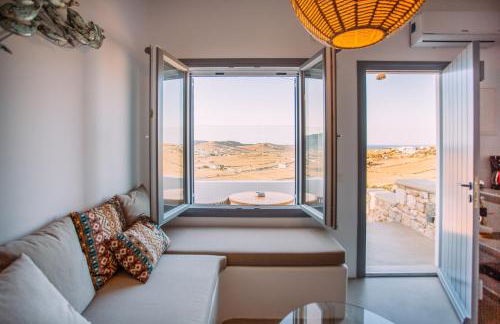 Mykonos Supreme Comfort Suites & Villas - Photo 48