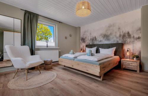 HIRSCH Hänsel Ferienhaus Garten mit Bergblick - Grill -Wald - Foto 12