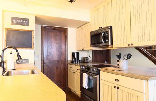 Above Mustang Condos - Foto 11