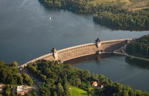 Ferienwohnungen Möhnesee - zentral, stilvoll und ruhig mit Balkon und Boxspringbetten - Foto 29