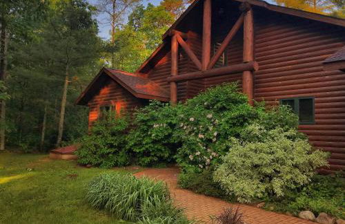 LogLand Lakehouse in Arbor Vitae WI - Foto 52