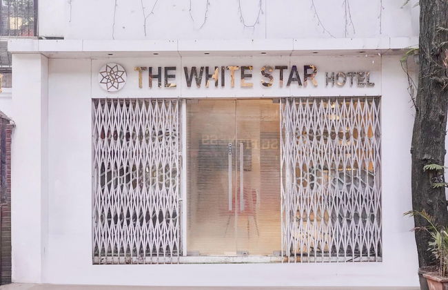 Comfy Stays at Lokhandwala Andheri West - Foto 4