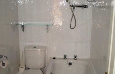 The Calf Suite - Photo 13