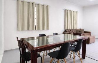 Casa p 11 pessoas com garagem para 3 carros prox Parque do Sabia, Arena Sabiazinho, Ufu, Madrecor - Foto 18