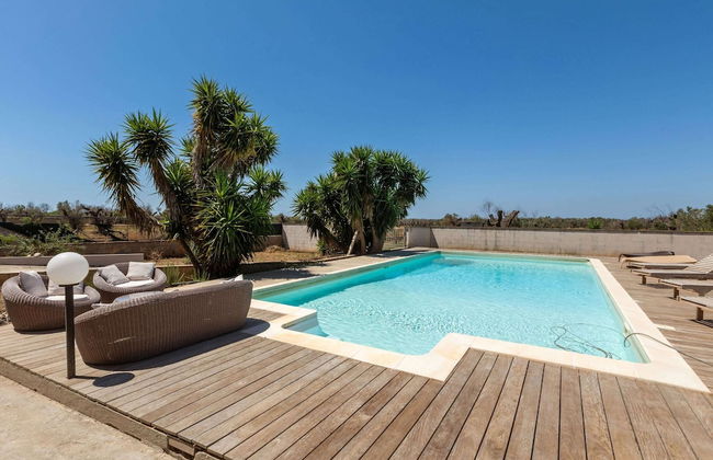 Belvilla by OYO Pool Villa Torre San Giovanni - Foto 31