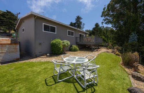 Entire Oceanview Coastal Retreat in Pacifica - Photo 8