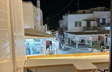 Bonita Luxury Room with Window - Photo 5