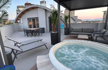 Suite Panoramic Attico con Jacuzzi Privata - Foto 29