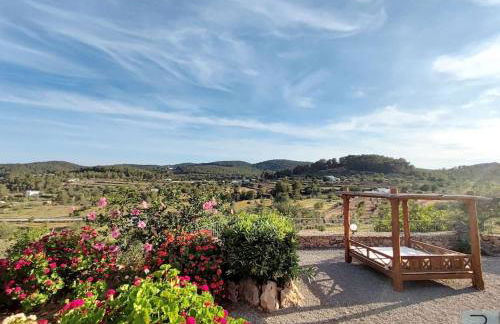 Casa Can Lluc con piscina, jardín y vista al campo - Foto 15