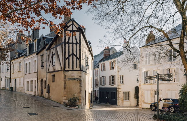 Hôtel Des Sept - Entrée autonome, réception en ligne - Encore Mieux - Foto 18