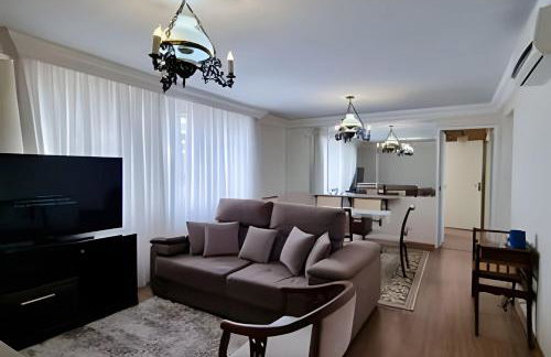 Prédio próximo ao estádio Couto Pereira - Foto 1