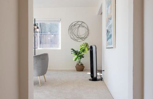 Comfortable Willow Glen Home w Central AC&Heater - Foto 37