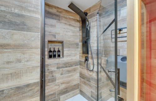 Pocono Getaway A frame Cabin w/ Hot Tub Sauna - Foto 4