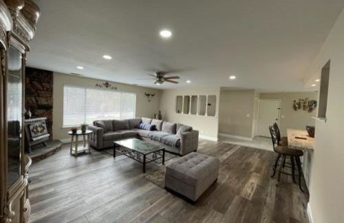 Beautiful 3 bedroom home located near Yosemite - Foto 18