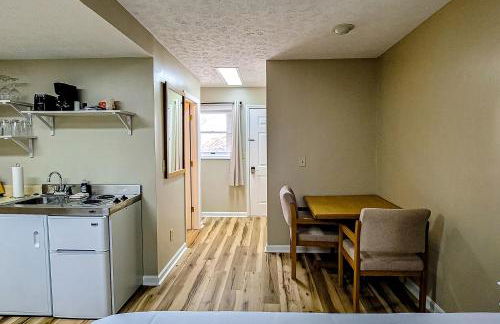 Stroll to Douglas Lake Sleeps 4 Dog OK Games Gym - Foto 7