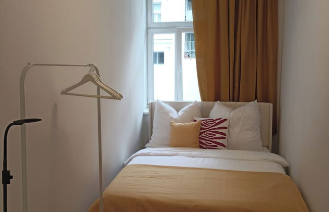 170sqm With Private Garden, 9 Bedrooms, 2 Kitchens - Foto 5