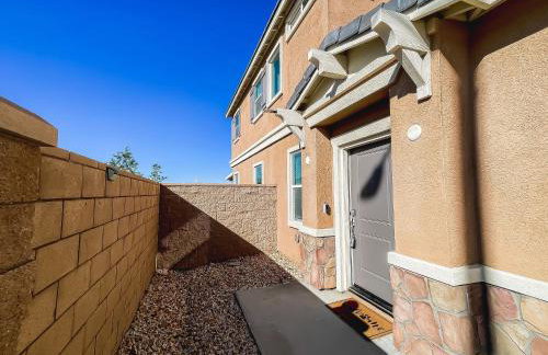 California 3-Bedroom Desert Escape With Garden - Foto 10