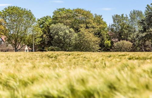 3 bedroom Cottage in the heart of beautiful Bosham - Pass the Keys - Foto 9