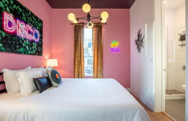 Chic 4BR Pool House - Steps to South 1st Street - Foto 32