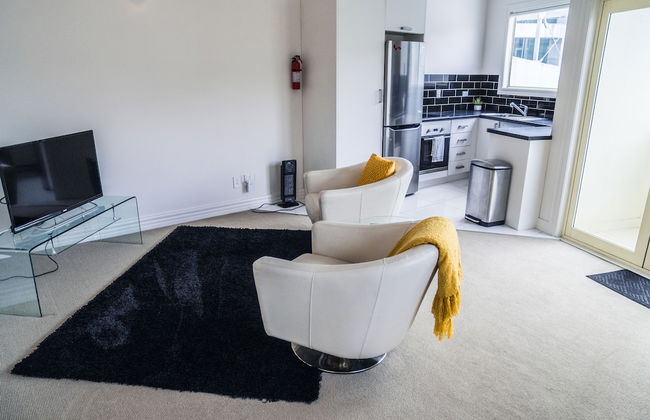 U Suites on Manners - Photo 36