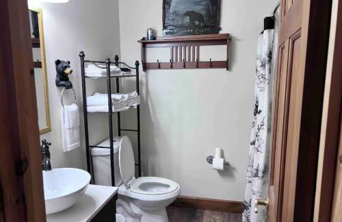 Moonshine Creek Too - Foto 11