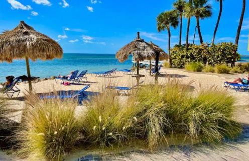 Amazing Waterfront Views Resort, Enjoy Heated Pool & Sunset! - Photo 4