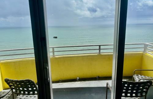 Ocean Walk Resort - Breathtaking Ocean Front View - Foto 3