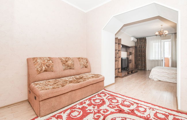 Apartment on Okeanskiy Pr. 135 - Photo 4