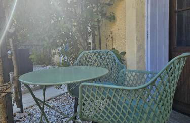 Villa Oasis - Love Room avec Spa Privatif, Massages & Autres Appartements Standards à thèmes sans spa - Foto 7