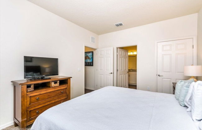 Lucaya Village Resort 4 Bedroom TownHome 4 Townhouse by RedAwning - Foto 2