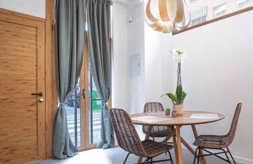 ESC - Loft Valencia Cómodos y espaciosos estudios cercanos a estación Joaquín Sorolla - Photo 2