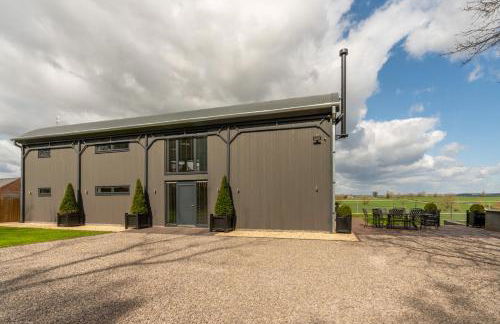 Lower Lodge Barn - Photo 31