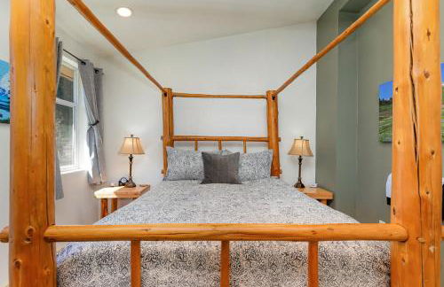 Bear’s Den Hideaway with Hot Tub - Foto 16