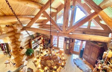 LUXURIOUS TN Mtn Lodge- Sleeps 22+, Hiking & Lake - Photo 11
