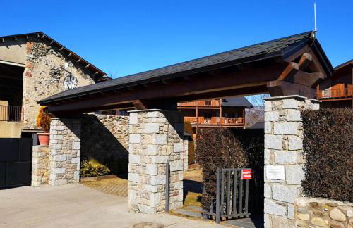 Bonito dúplex con piscina en Sanavastre - Foto 32