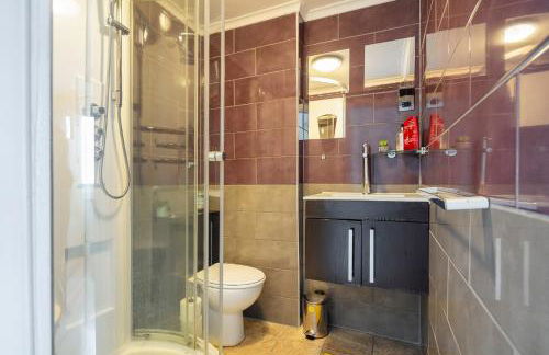 Perfect Location 2bed 2bath APT Central London - Foto 11