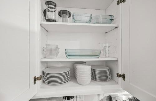 Brand New 12 min to Airport & Near Downtown - Foto 11