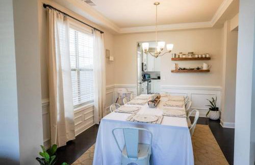 The Grand 5BR Retreat --15 mins to Greenville - Foto 4