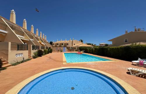 Casa Coral Azul - Foto 2