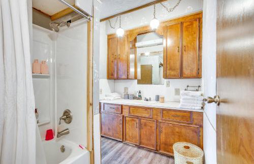 The Whacky Shack Family Cabin with Fire Pit! - Photo 25