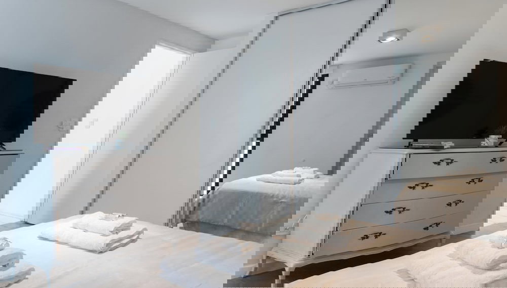 MOT El Salvador 5800 A - Foto 1, Habitación