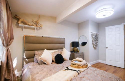 Adorable Beach Cottage with Hot Tub and Tropical Bar! - Foto 13