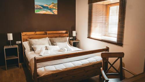 Casa Rural Sensaciones 3 dormitorios con jardin - Photo 5