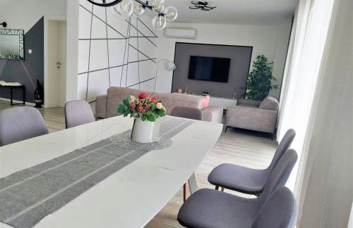 Villa Tia with heated pool & jacuzzi - Foto 43