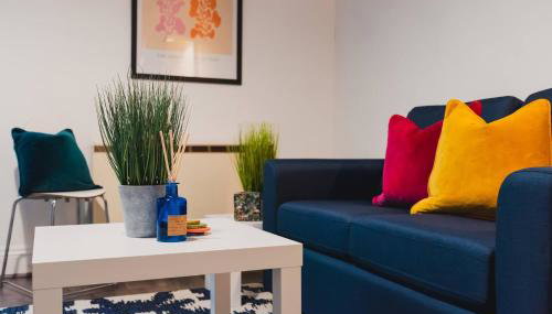 Sleek City Getaway - Walkable Free Parking - Foto 2