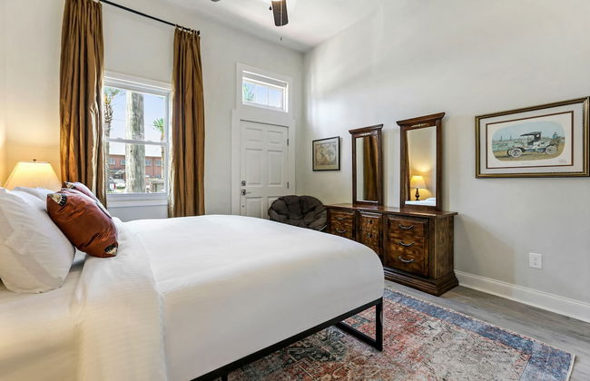 Renovated Historic 4BR House Near Magazine St & Uptown - Foto 7