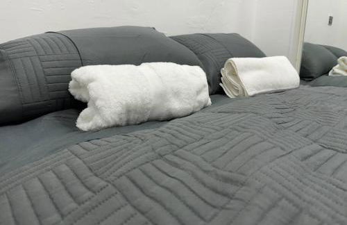 Stylish 2-Bed in Trendy Jesmond - Photo 3