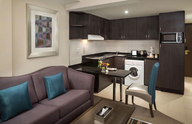 Savoy Central Hotel Apartments - Photo 5