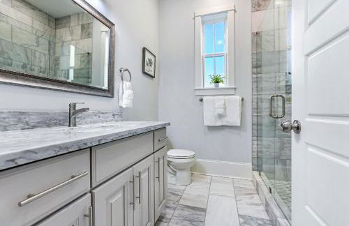 Stunning 4BR-5BR near French Quarter Homes by Hosteeva - Foto 11