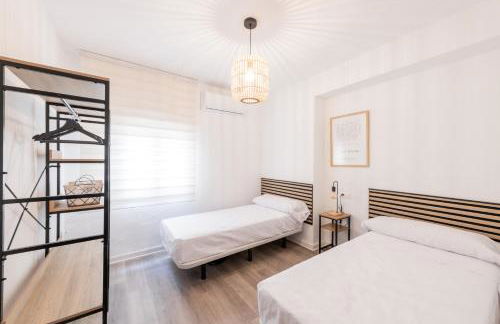 Refugio en Granada Estación de Tren - Photo 14